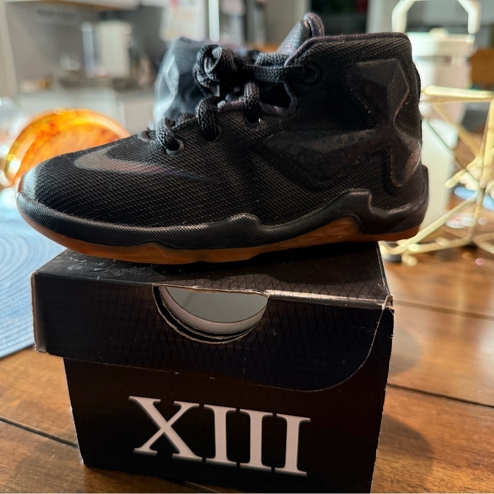 Nike LeBron 13 XIII “Black Lion” Sneaker kids 9c
